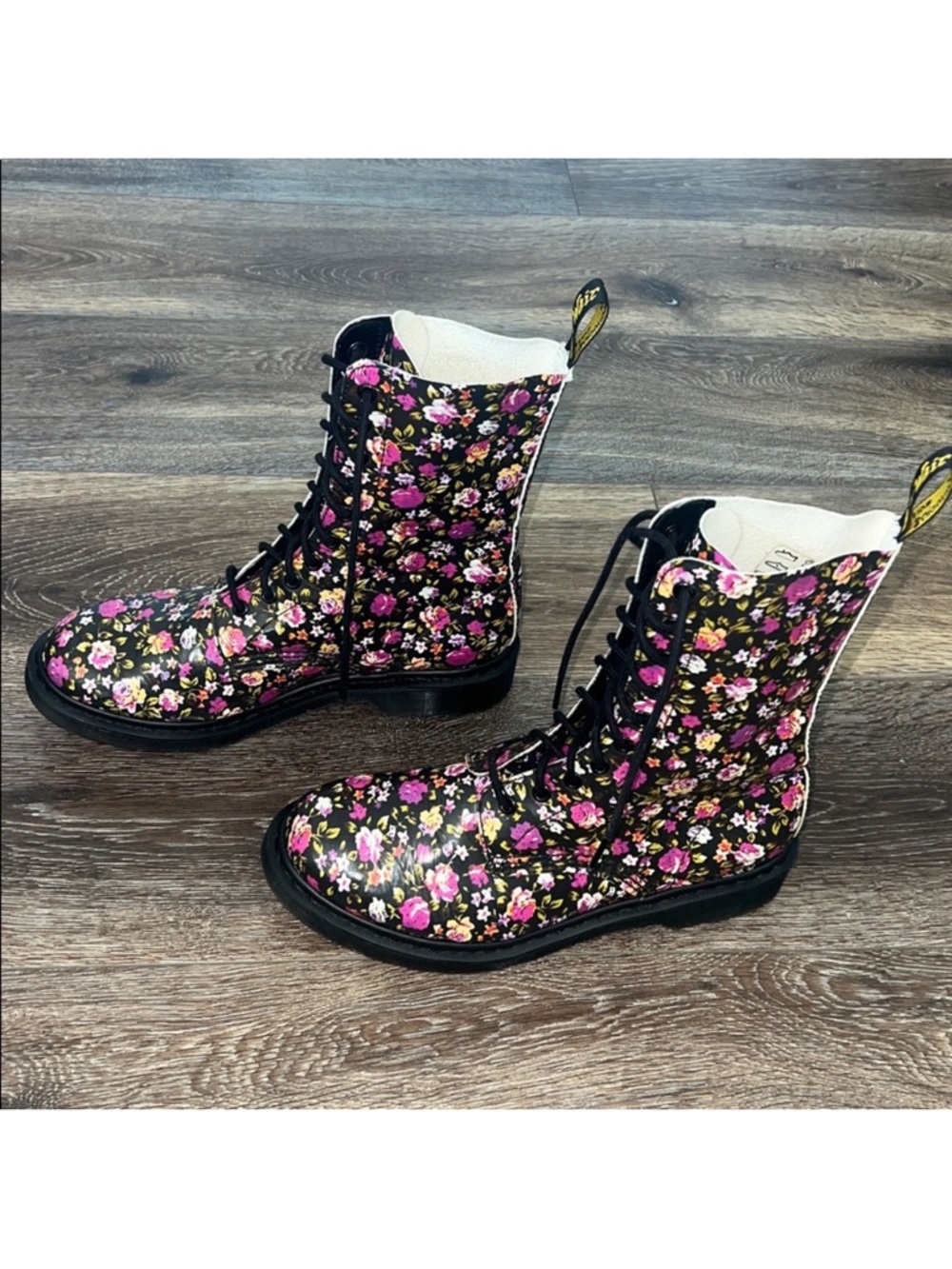 Dr. Martens Womens Simone Floral Leather Lace Up Combat Ankle Boots Rare Sz 10 - Picture 4 of 12